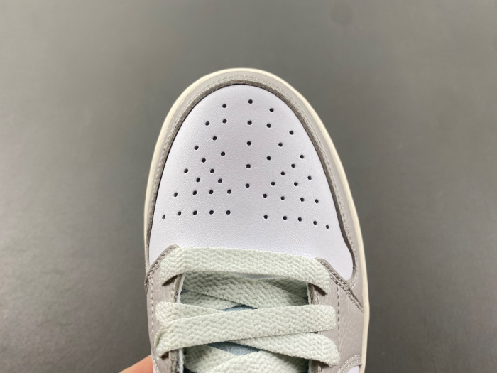 Air Jordan 1 Retro Low HF3144-100