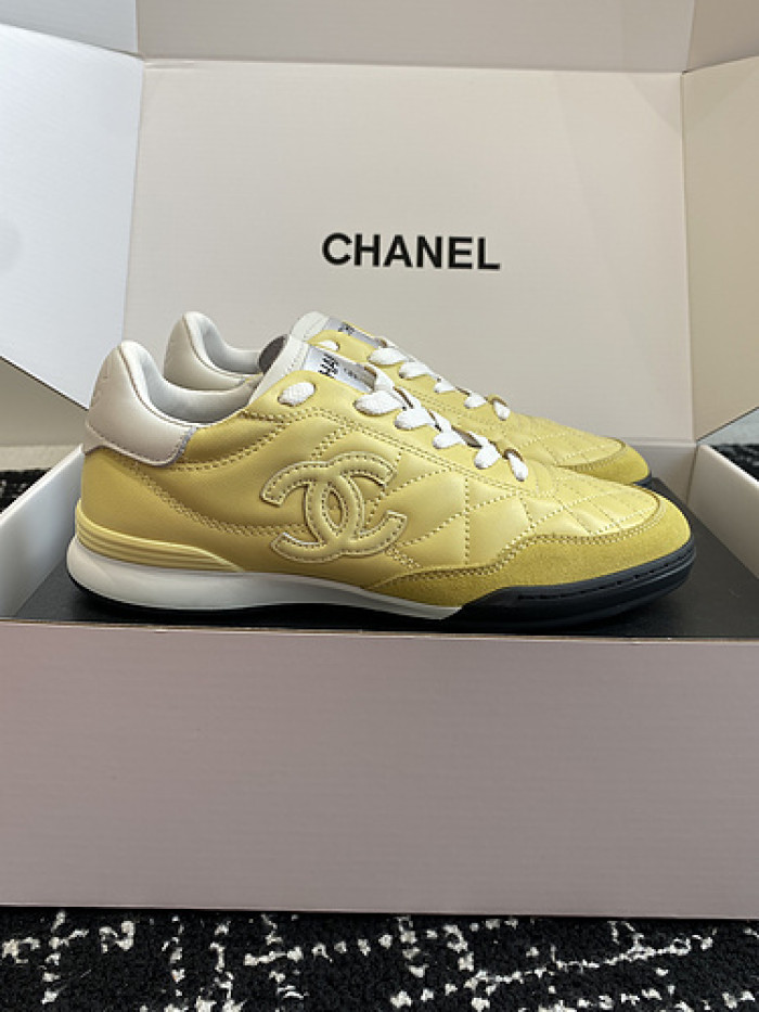 CHANEEL sneaker