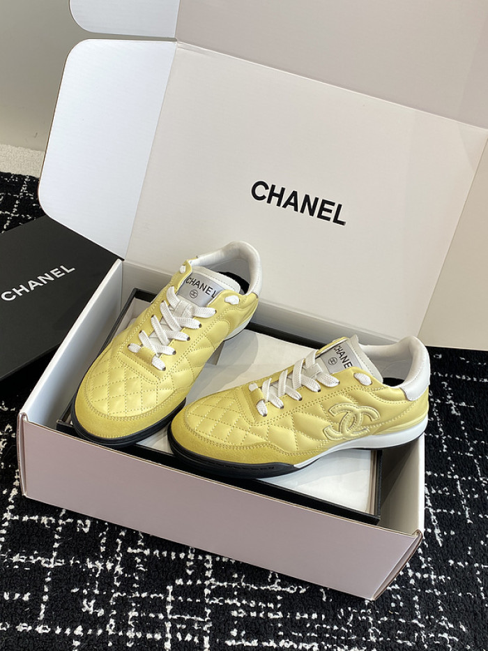 CHANEEL sneaker