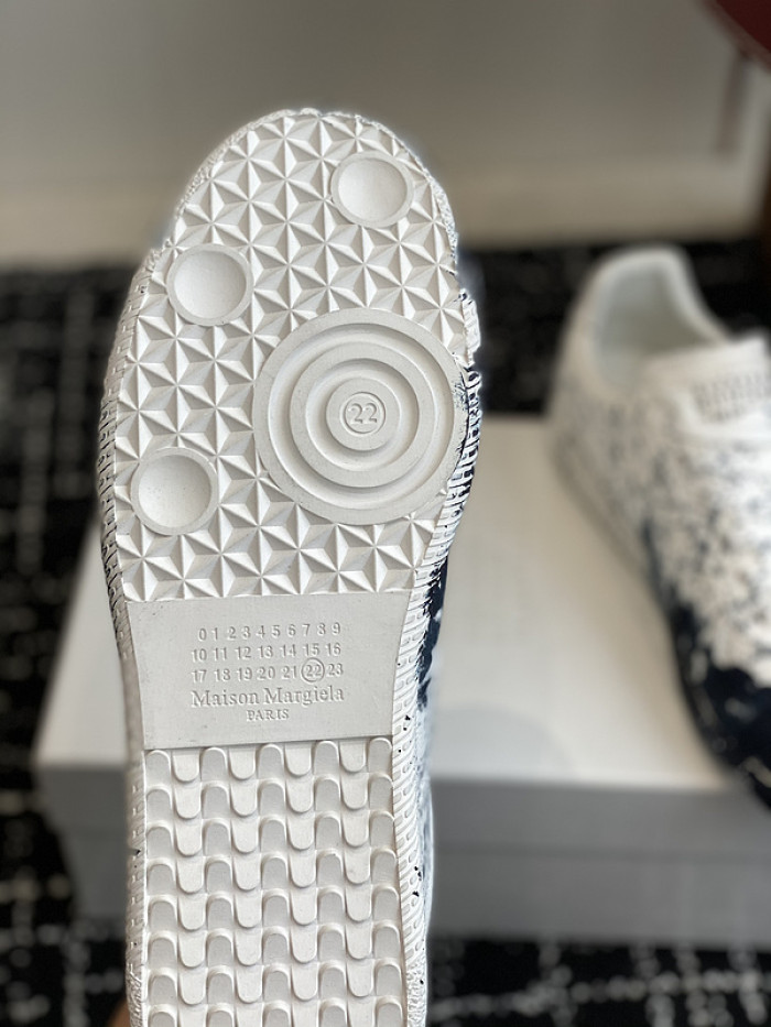 ma*s*n Ma*i*laa shoes