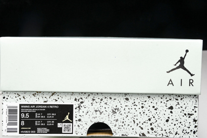 Air Jordan 4 “Seafoam” HV0823-003