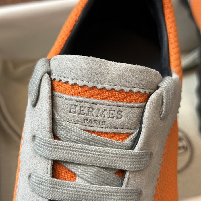 HER_MERS SNEAKER