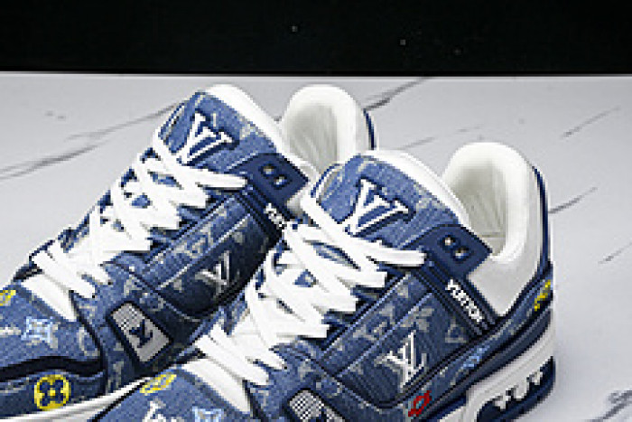 L&V SNEAKERS