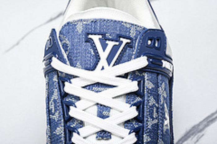 L&V SNEAKERS