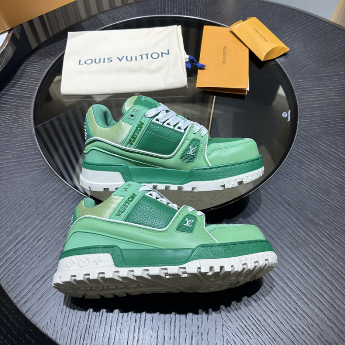 L&V SNEAKERS